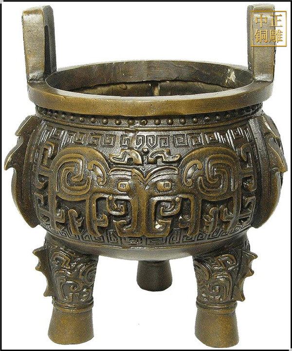 三足銅鼎鑄造.jpg 三足銅鼎鑄造.jpg