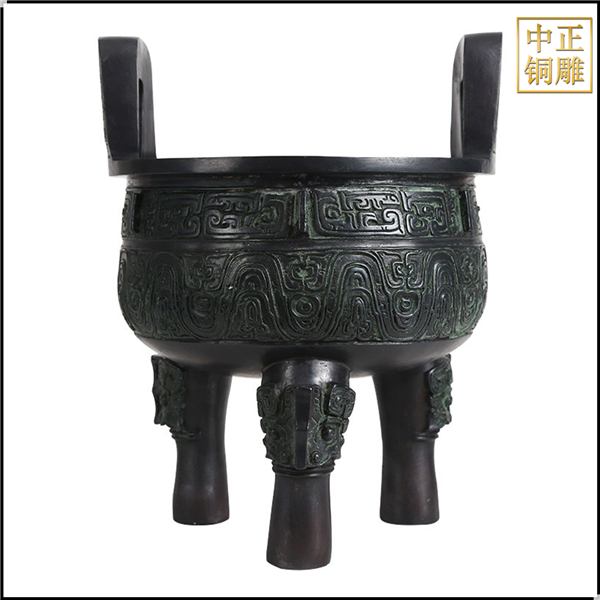 三足圓鼎鑄造.jpg 三足圓鼎鑄造.jpg